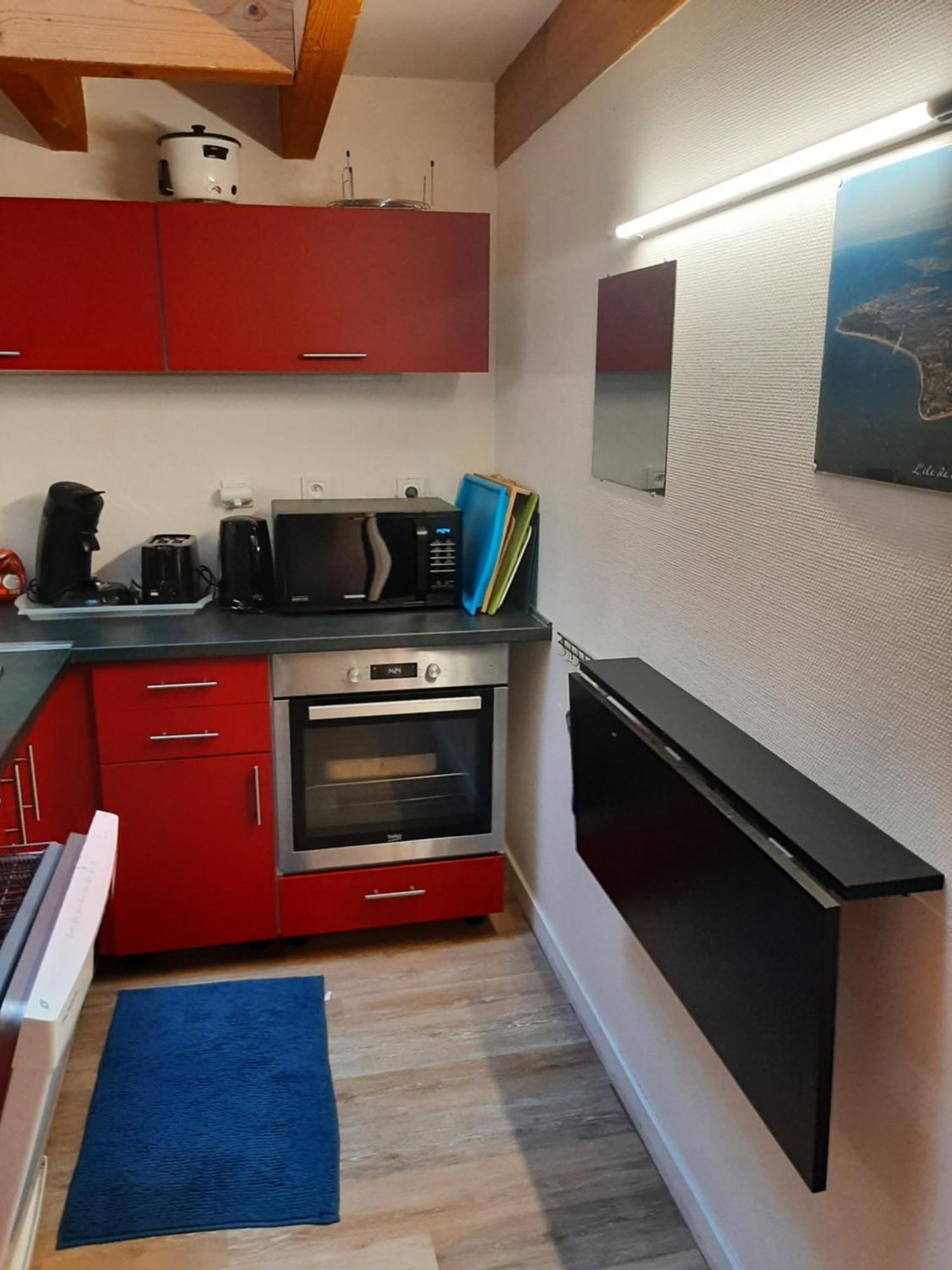Duplex14H 1Er Etage Jardinet 1 Parking Ou Studio14B Rdc Terrasse Sans Parking La Rochelle  Exteriér fotografie
