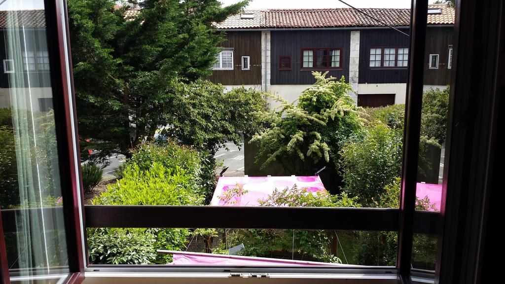 Duplex14H 1Er Etage Jardinet 1 Parking Ou Studio14B Rdc Terrasse Sans Parking La Rochelle  Exteriér fotografie